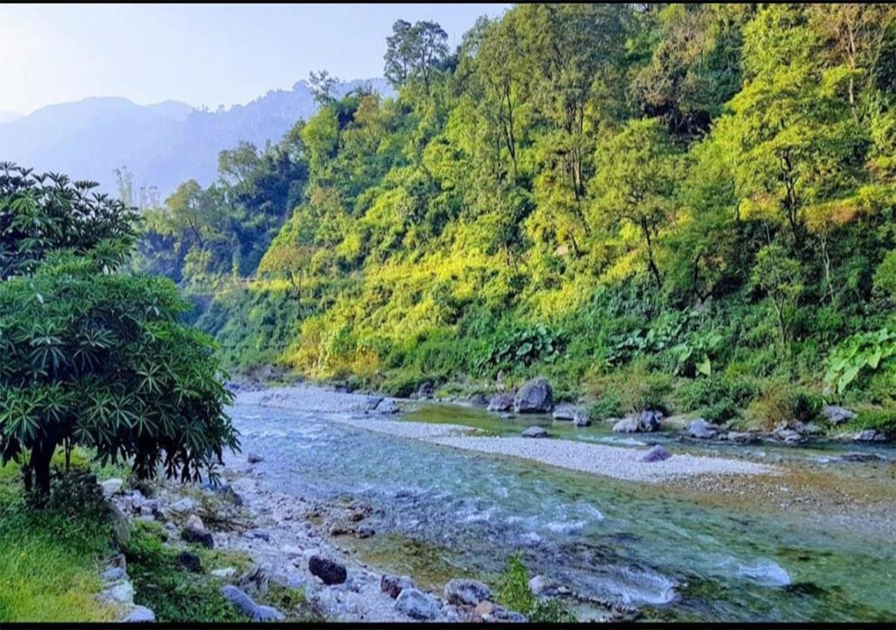 Crocus River Resort Lansdowne Ngoại thất bức ảnh