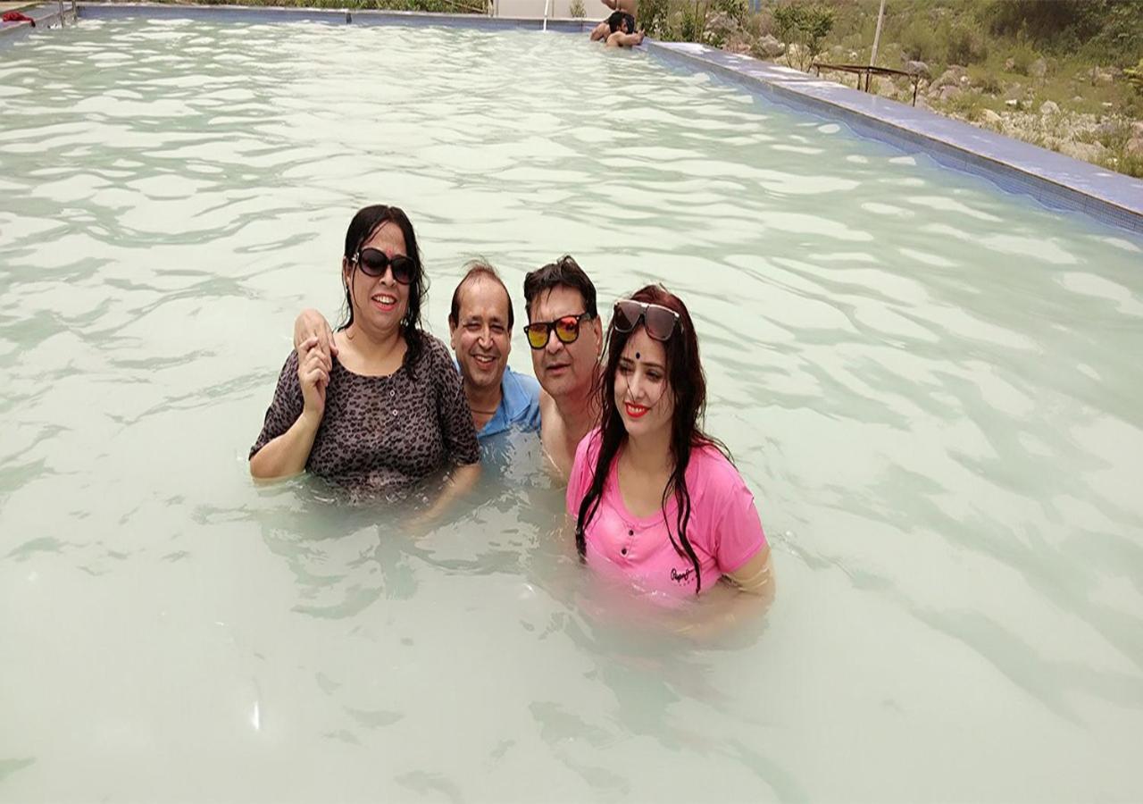 Crocus River Resort Lansdowne Ngoại thất bức ảnh